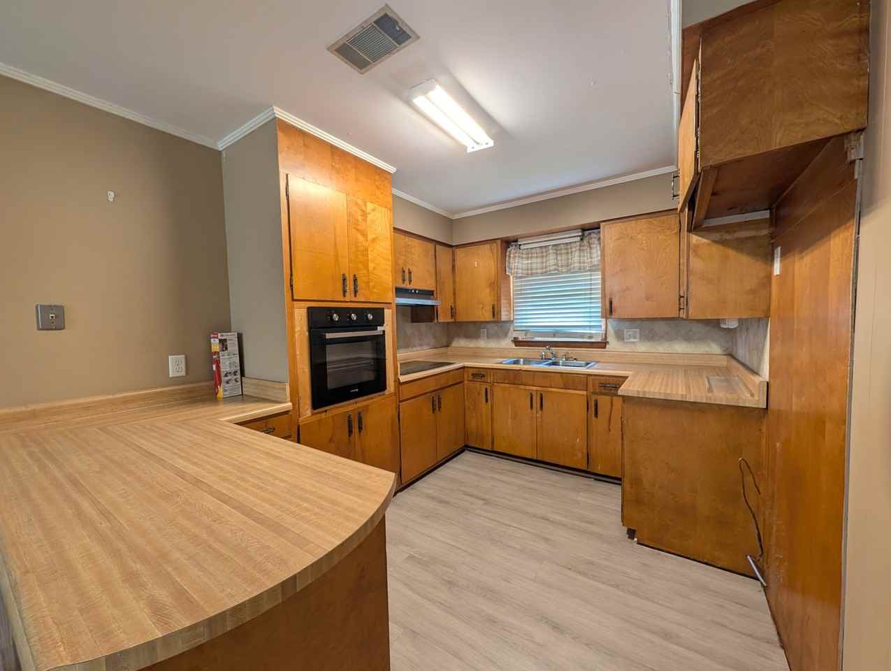 701 Waters Dr #1 - Photo 7 of 19