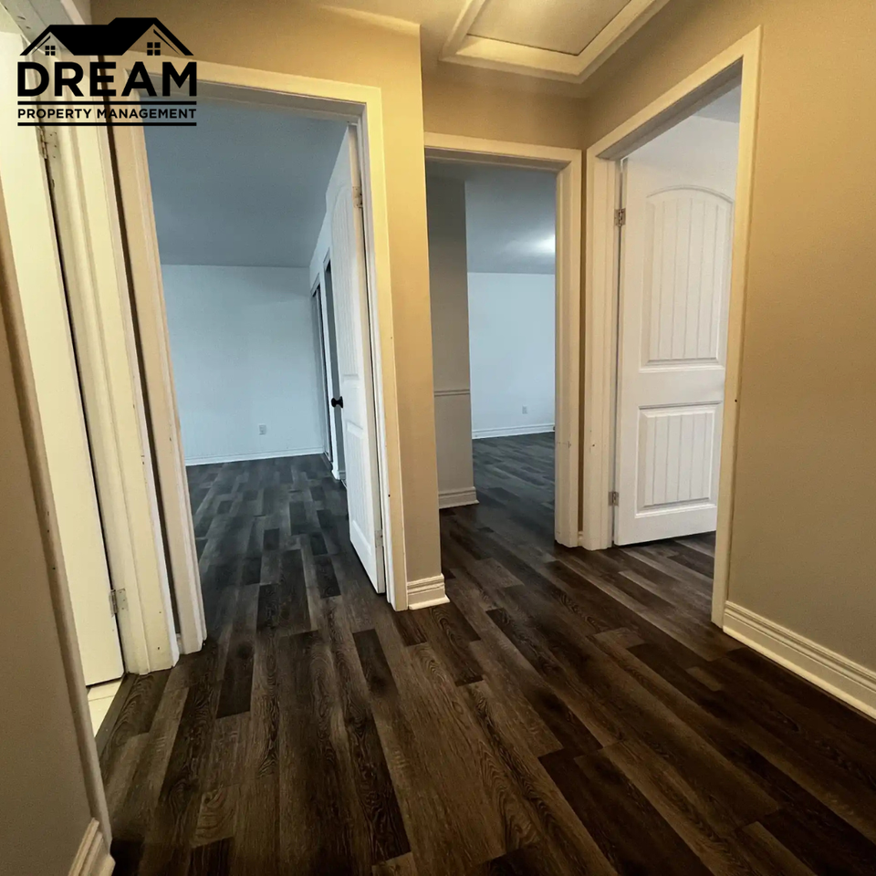 960 Princess Ave #1 - Photo 7 of 15