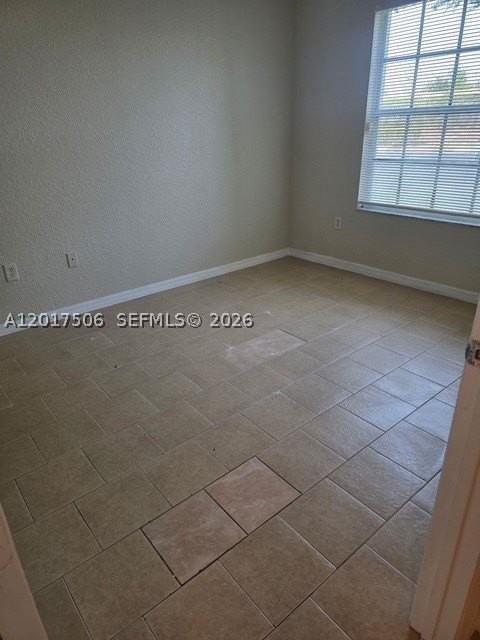 2008 Belmont Ln #2008 - Photo 7 of 12
