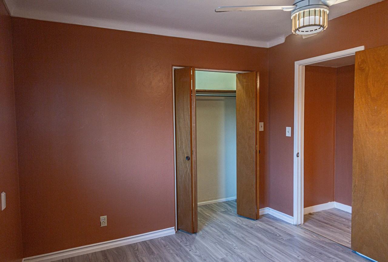 1334 W Schafer Dr #1 - Photo 6 of 11