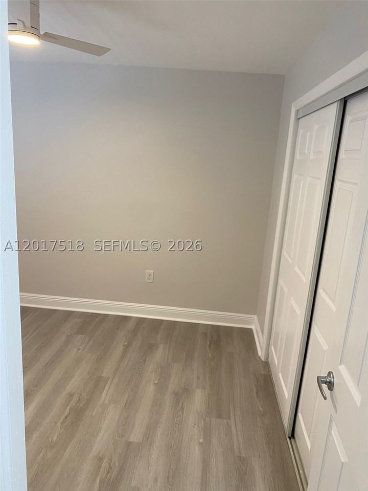 4650 W Flagler St #3 - Photo 4 of 8