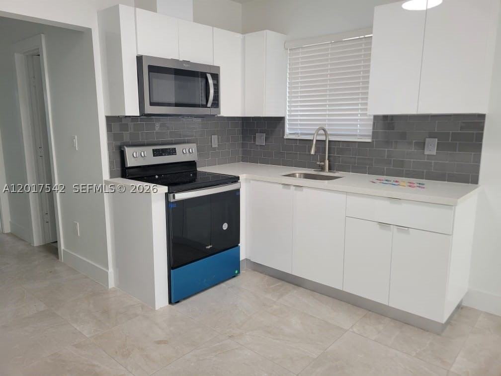 1725 Calais Dr #6 - Photo 3 of 17