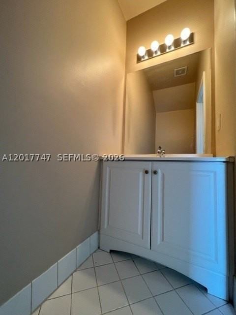 2434 Cordoba Bnd #2434 - Photo 7 of 16