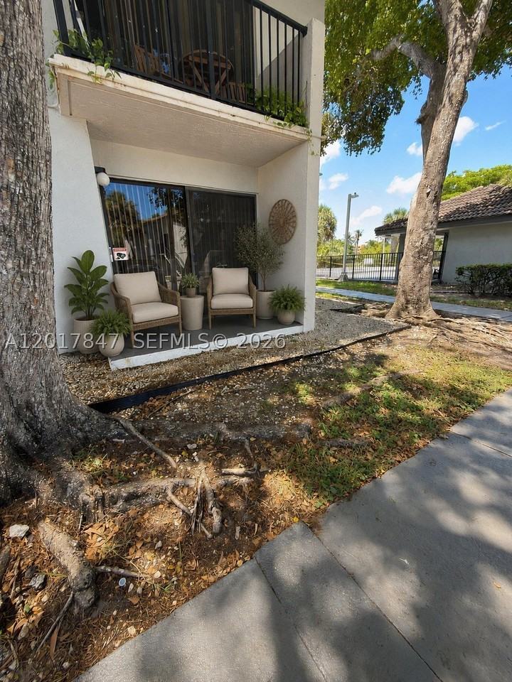 7235 Nw 179th St #101 - Photo 2 of 32