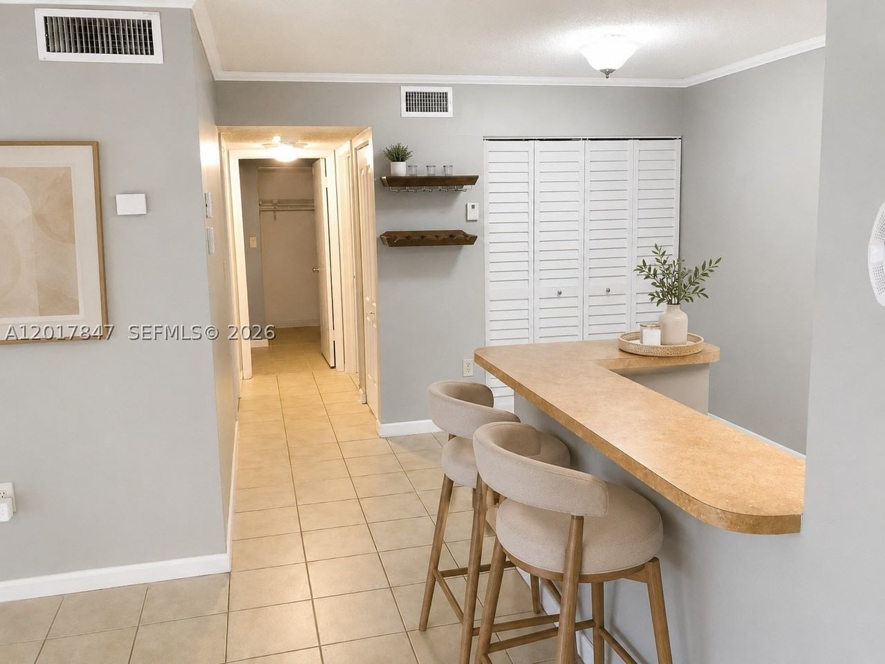 7235 Nw 179th St #101 - Photo 5 of 32