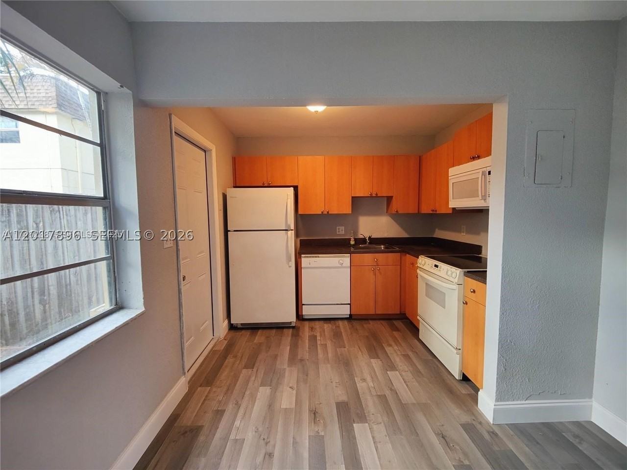 4719 Nw 9th Dr #4719 - Photo 7 of 14