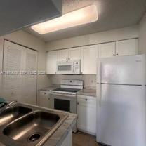 1229 Sw 46th Ave - Photo 1 of 1