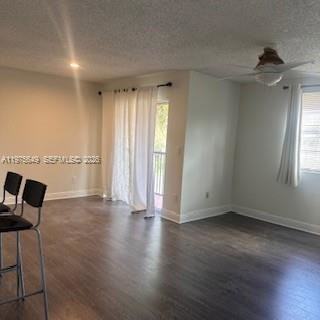 1229 Sw 46th Ave - Photo 4 of 8