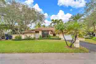 10330 Sw 58th Ct - Photo 1 of 1