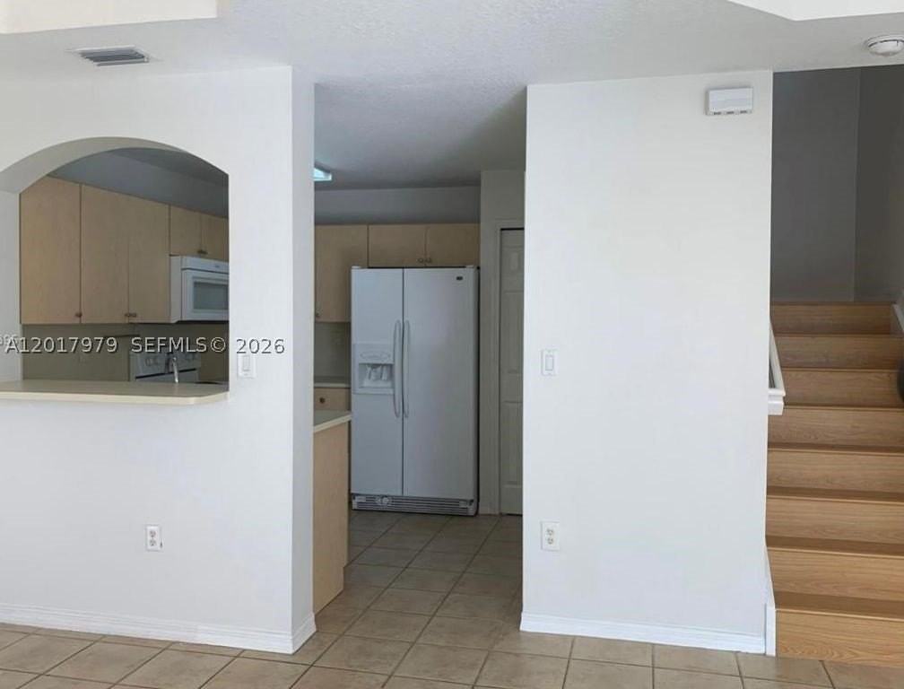 772 Sw 106th Ave #1910 - Photo 5 of 18