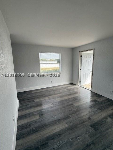 2880 Sw 1st St #4