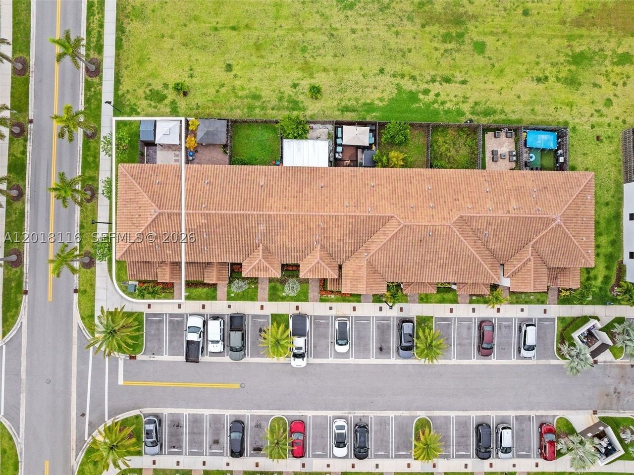 11804 Sw 247th Ter #11804 - Photo 2 of 46