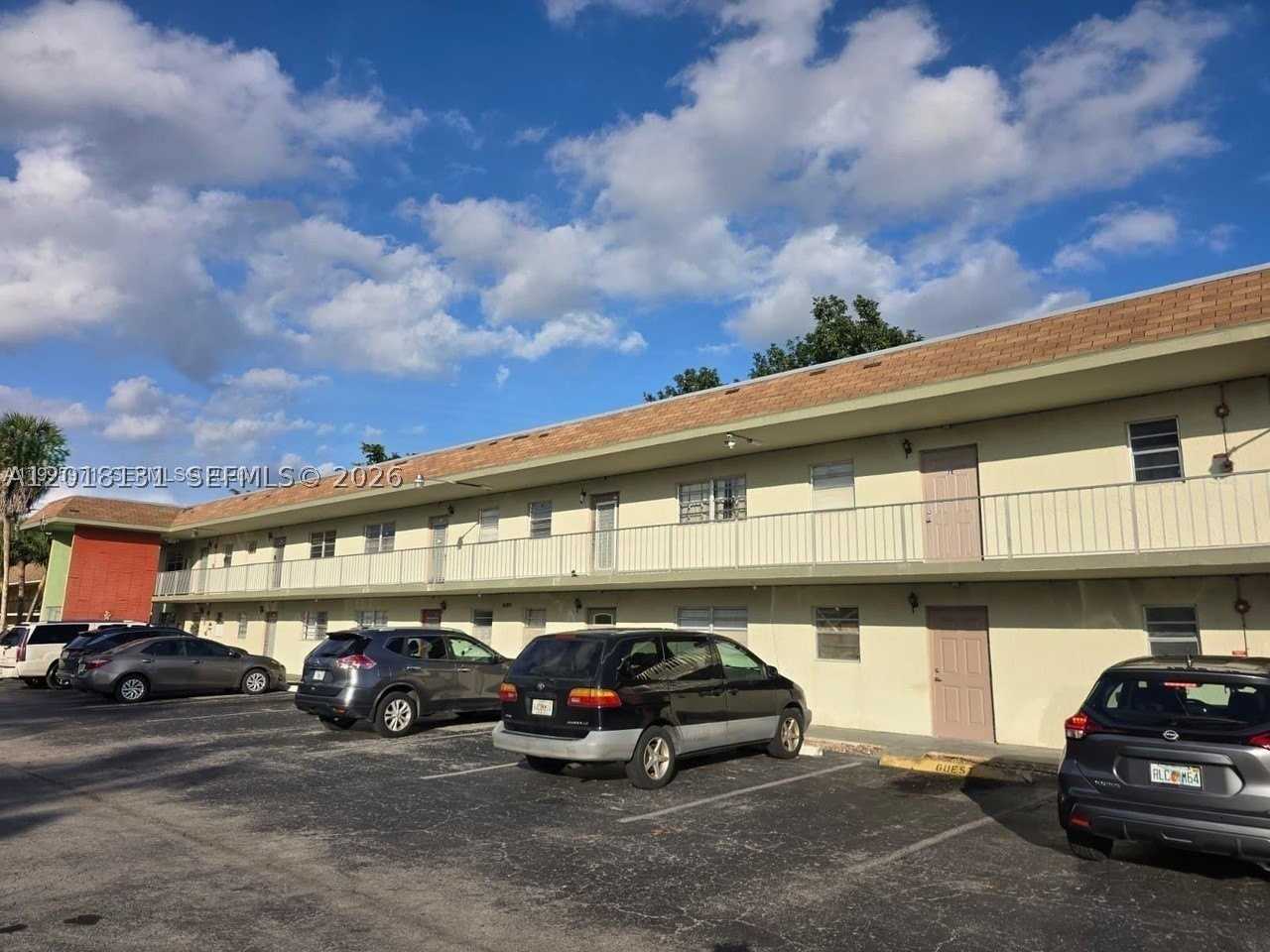 609 S State Road 7 #2D