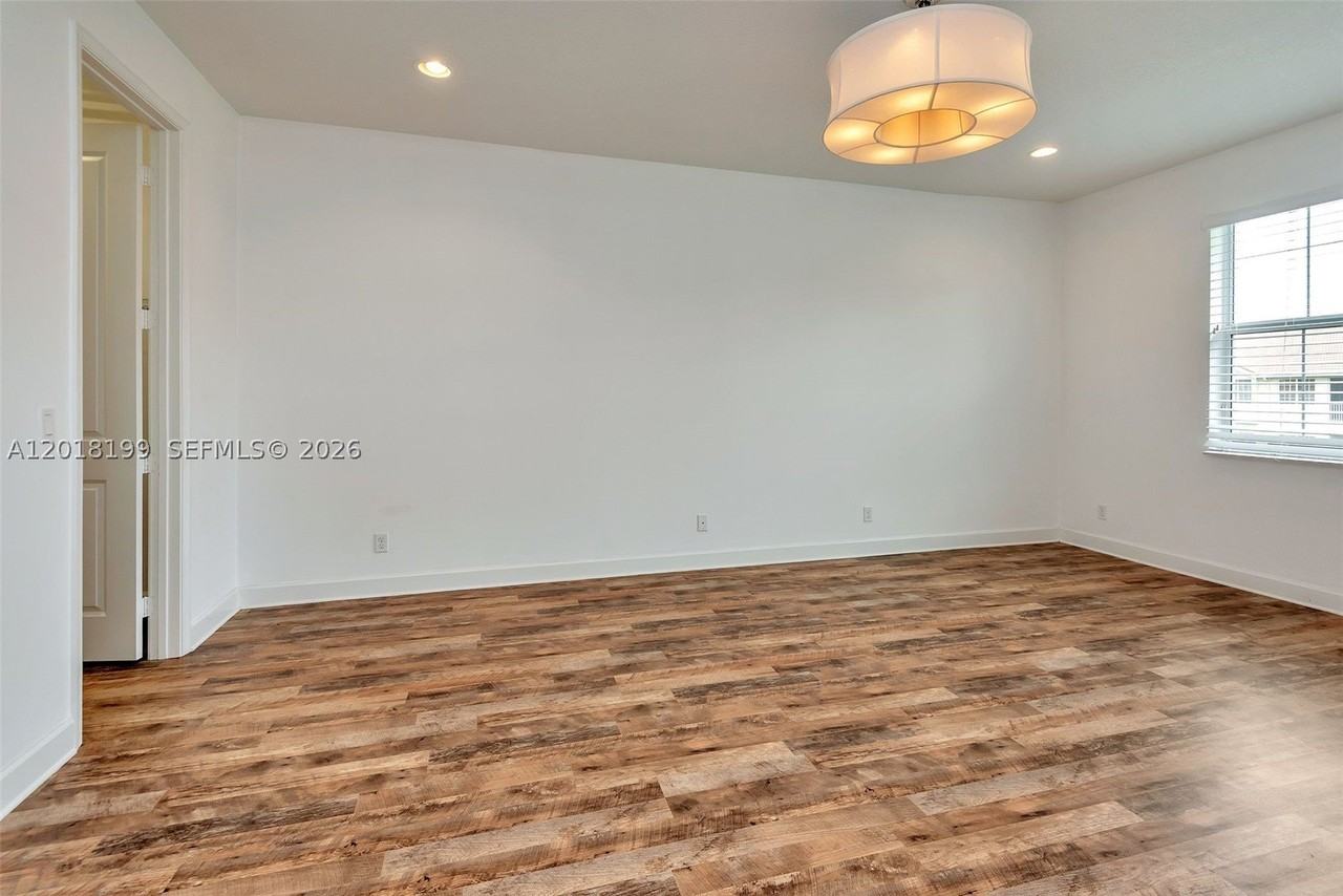 22954 Clear Echo Dr #29 - Photo 5 of 50
