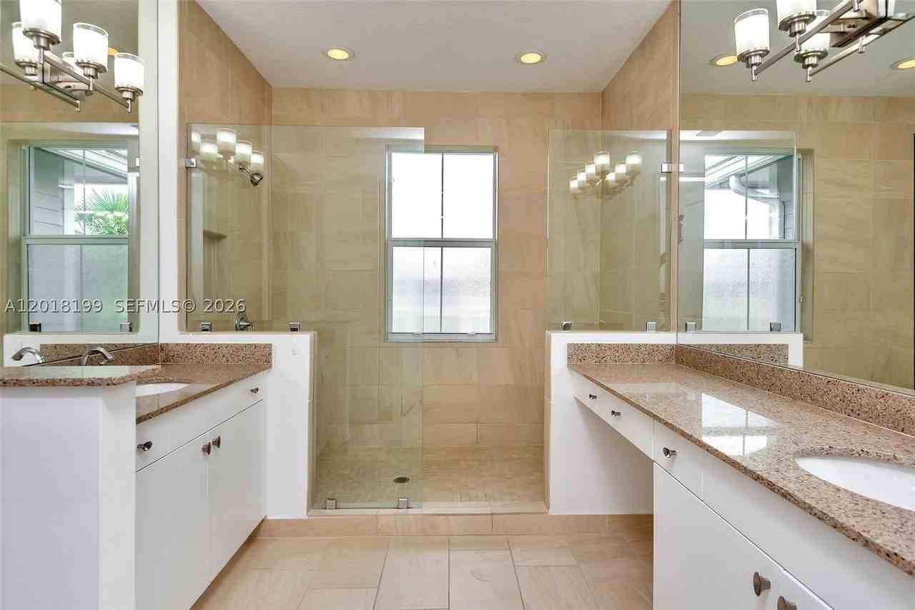 22954 Clear Echo Dr #29 - Photo 7 of 50