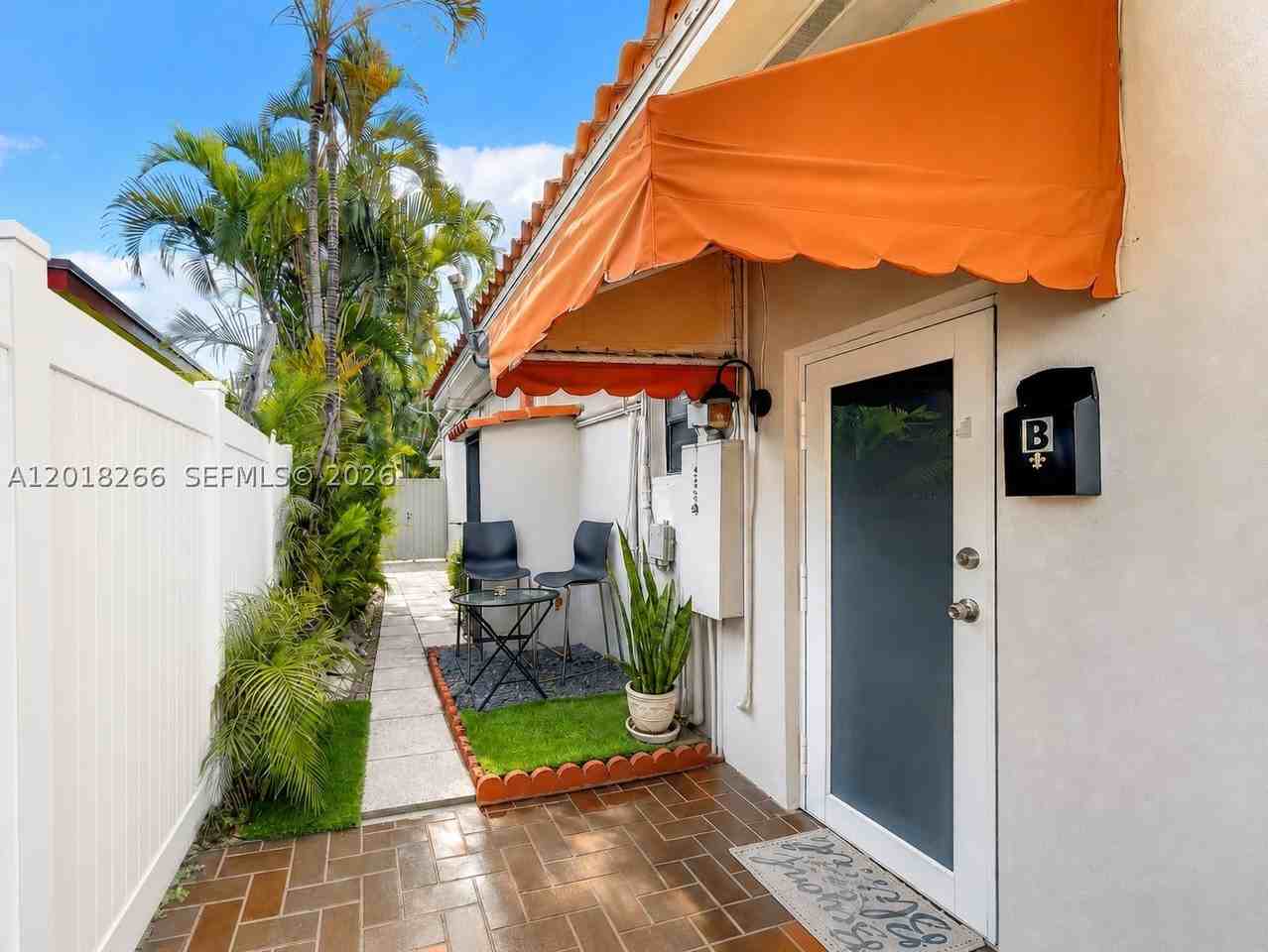 7537 Buccaneer Ave #B - Photo 2 of 7