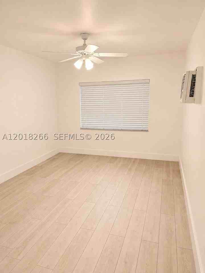 7537 Buccaneer Ave #B - Photo 3 of 7