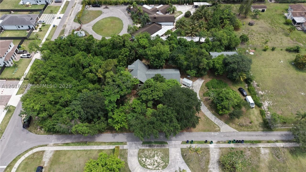 31020 Sw 193rd Ave #A - Photo 3 of 26