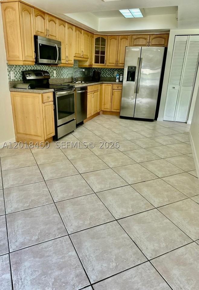 14530 Sw 142nd Court Cir - Photo 5 of 26