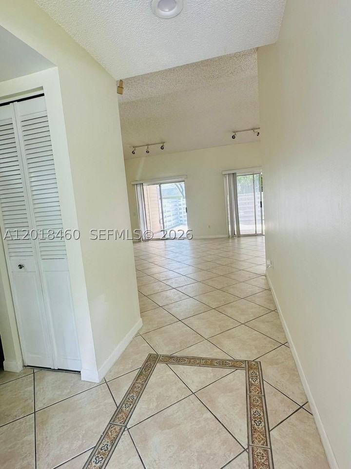 14530 Sw 142nd Court Cir - Photo 7 of 26
