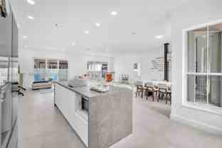 5374 Sw 33rd Ave - Photo 1 of 1