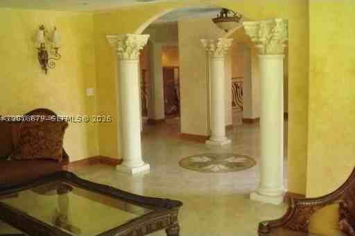 12425 Sw 43rd St - Photo 2 of 11