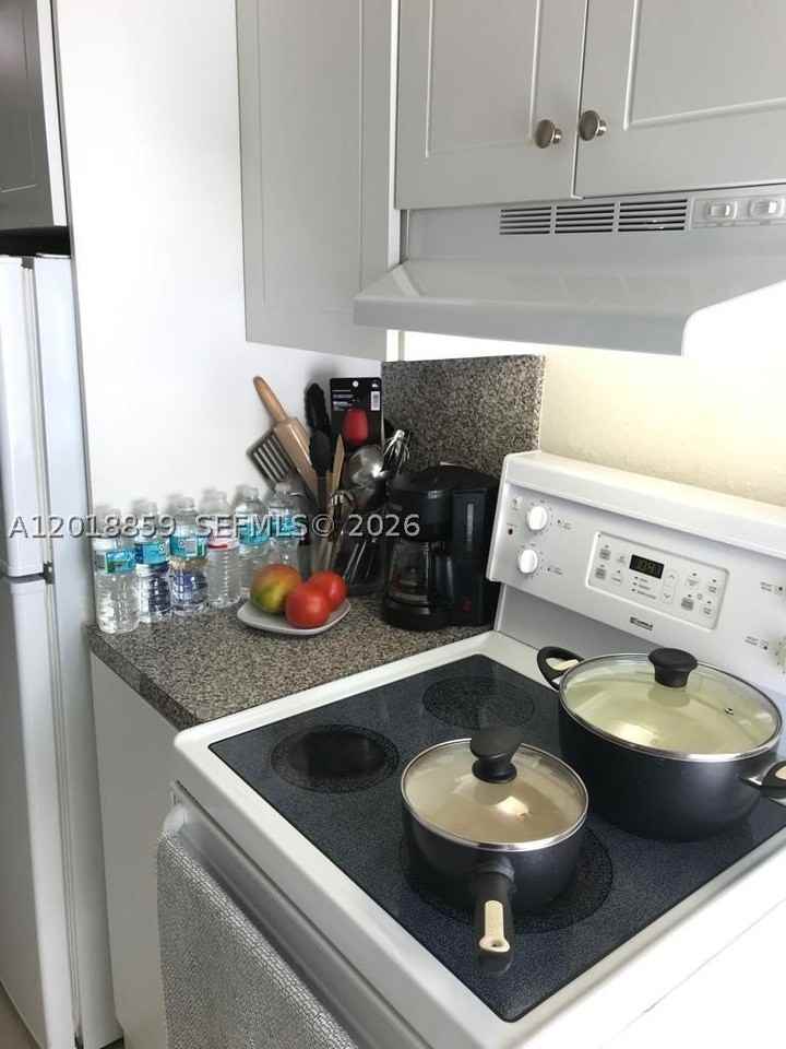 7921 Abbott Ave #4 - Photo 7 of 15