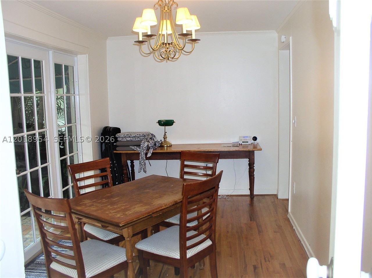 404 Viscaya Ave #404 - Photo 5 of 12
