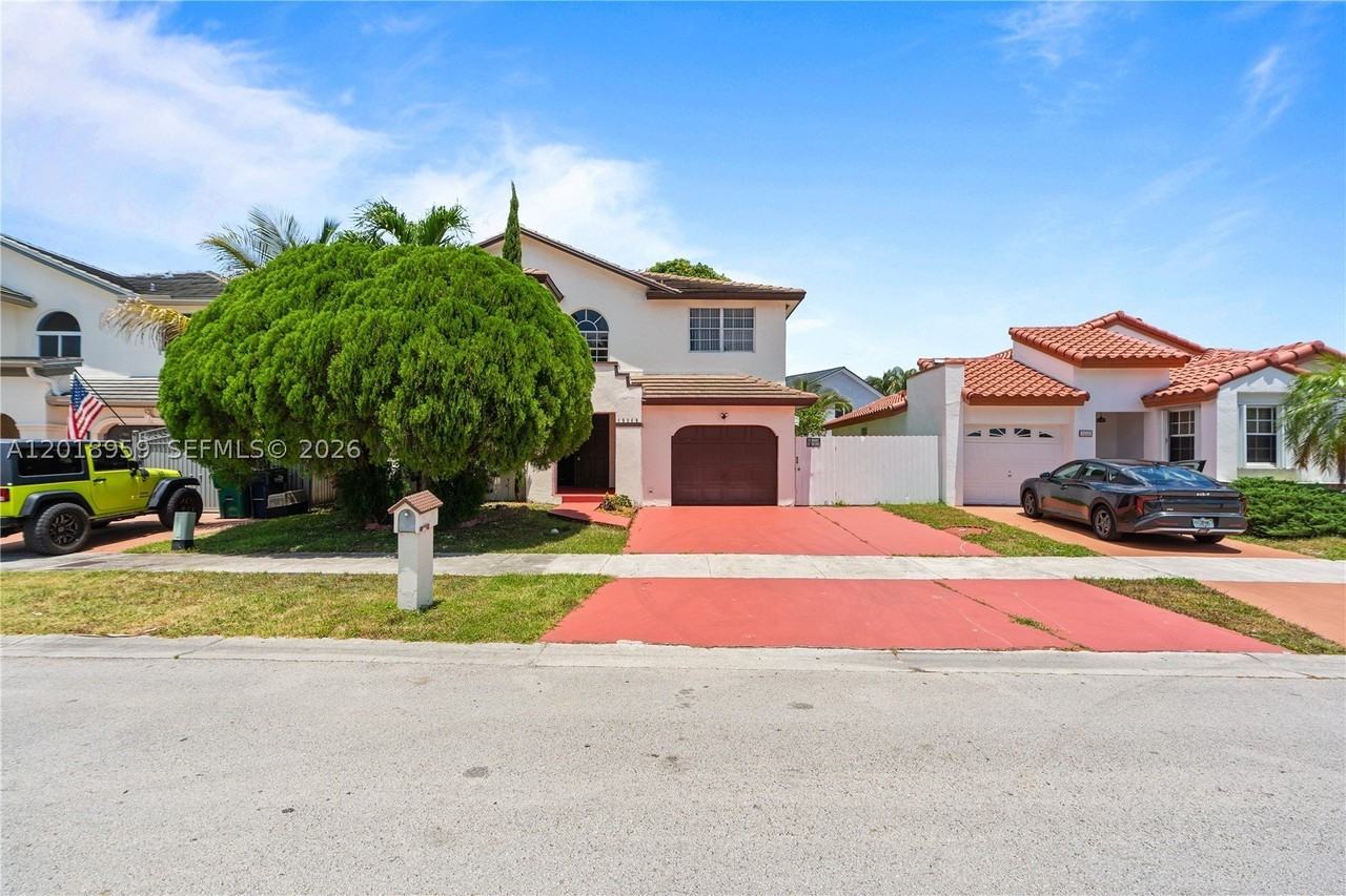15345 Sw 63rd Ter - Photo 3 of 50