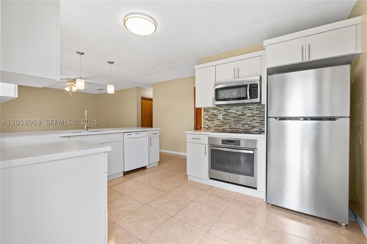 15345 Sw 63rd Ter - Photo 6 of 50