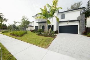 13004 Davie Oaks Dr - Photo 1 of 1