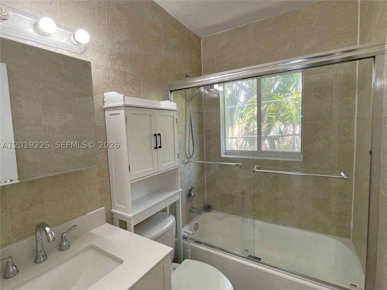 95 Edgewater Dr #207 - Photo 3 of 17