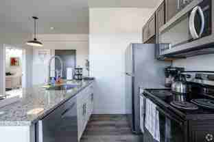 1800 W Bethune St #105 - Photo 1 of 1