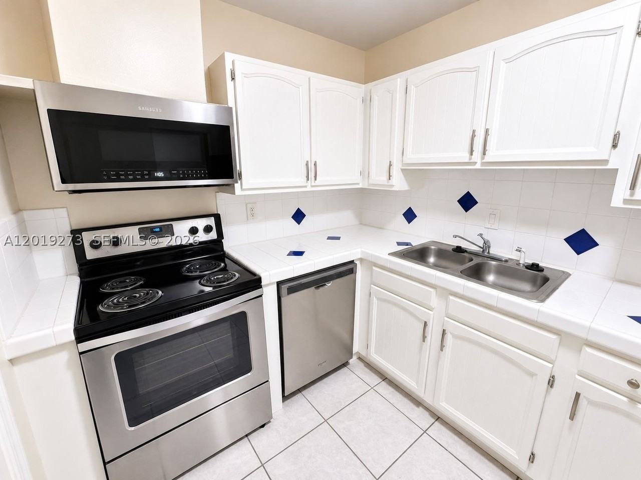5800 Ne 22nd Way #508 - Photo 5 of 16