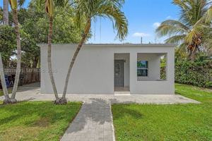 featured image of 5917 Sw 62nd Ter #0