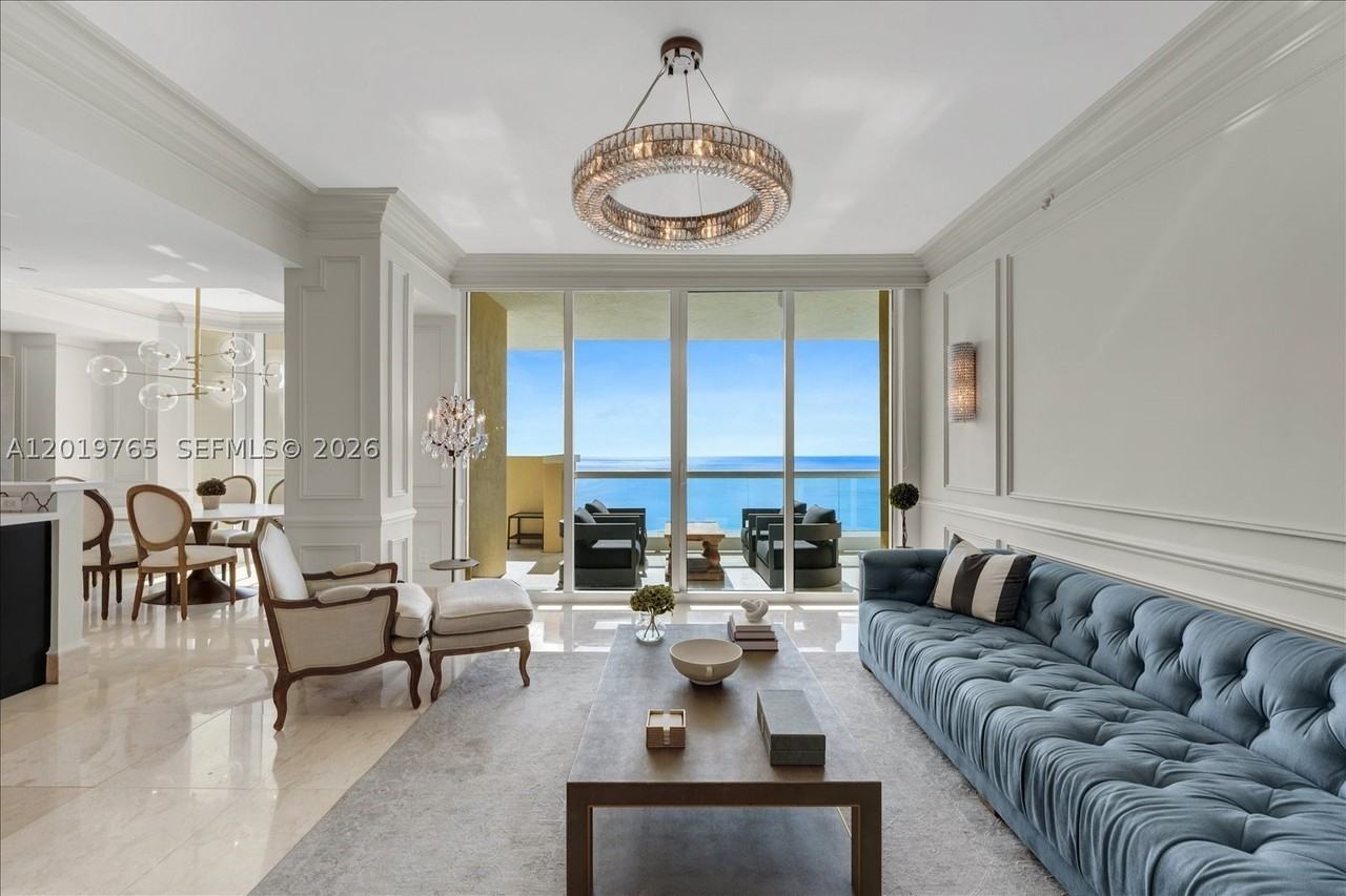 17875 Collins Ave #3002 - Photo 4 of 41