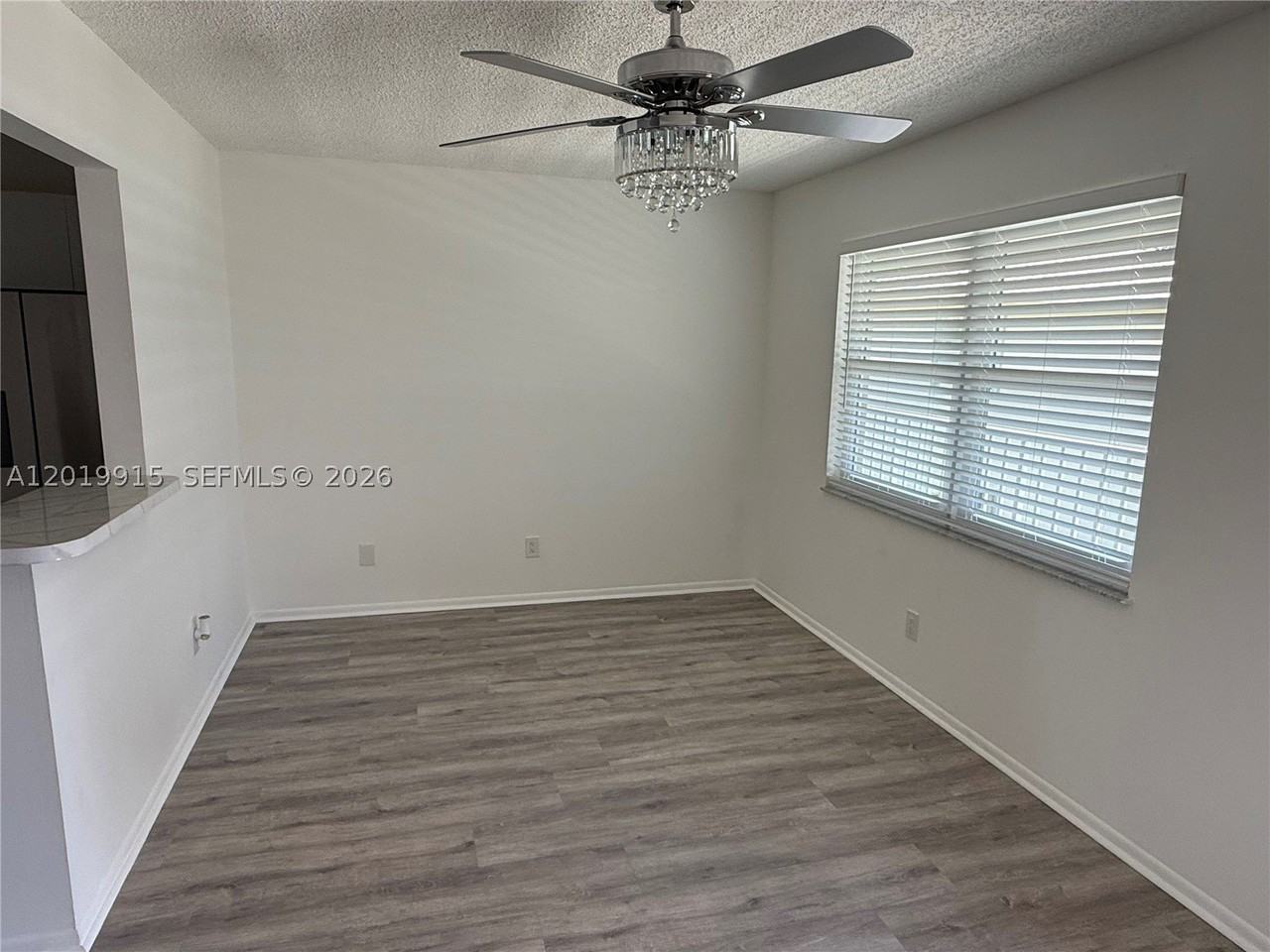 18 Lake Vista Trl #204 - Photo 3 of 33