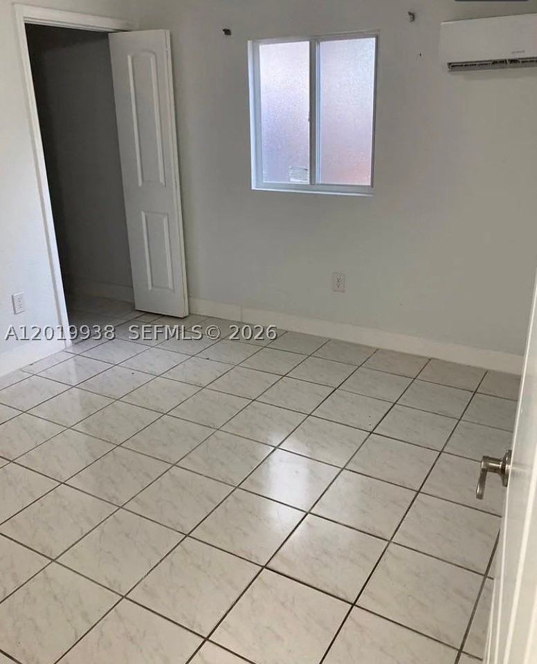 141 W 26th St - Photo 5 of 9