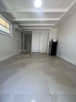 featured image of 1629 Ne 177th St #2