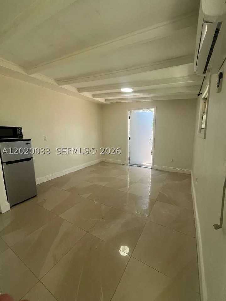 1629 Ne 177th St #2 - Photo 2 of 8