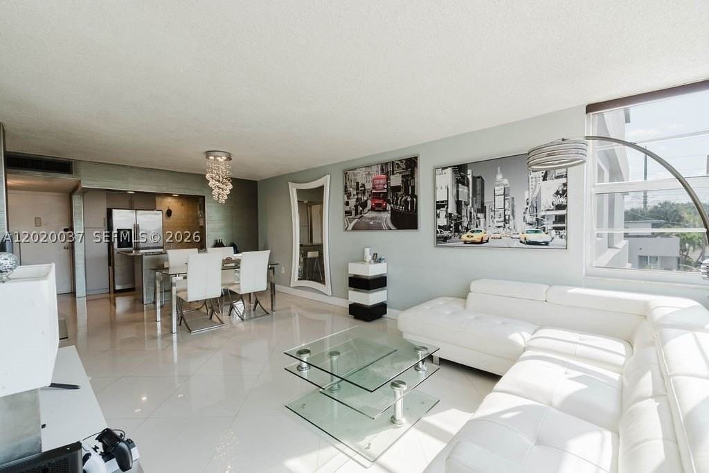 8000 Harding Ave #2B - Photo 5 of 15