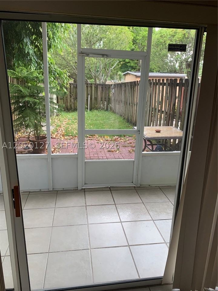 14148 Sw 93rd Ln #14148 - Photo 6 of 8