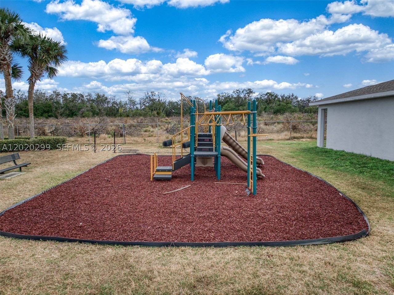 1407 Las Villas Blvd #1407 - Photo 4 of 25