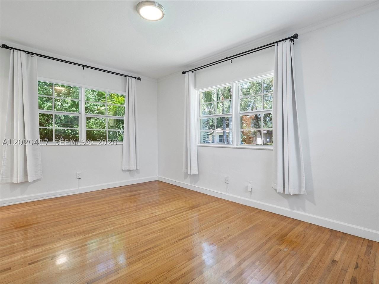 731 Sistina Ave #0 - Photo 6 of 50