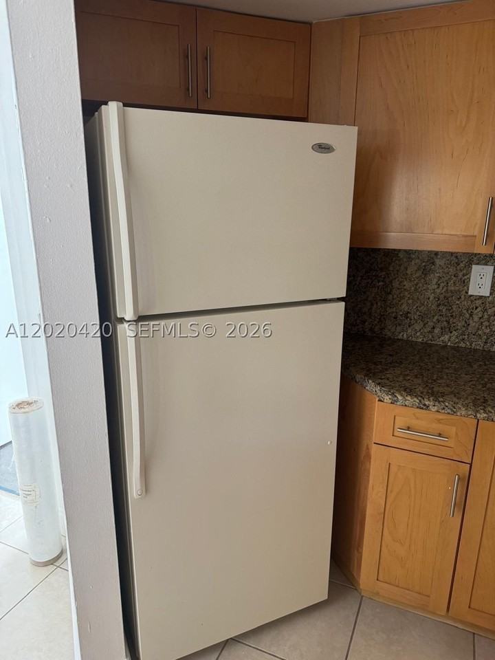 8275 Sw 152nd Ave #D302 - Photo 4 of 19