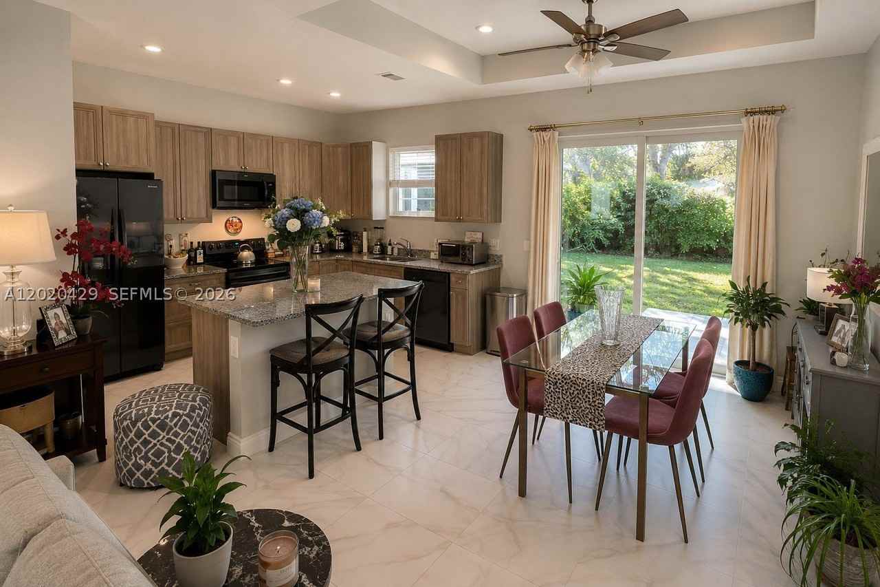 1725 20th Ave - Photo 4 of 10
