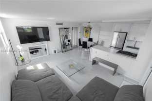 301 Jefferson Ave #4E - Photo 1 of 1
