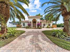 featured image of 24225 Sw 198th Ave
