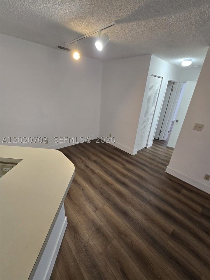3340 Pinewalk Dr N #1518 - Photo 6 of 20