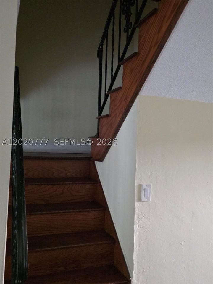 3912 Sw 67th Ter #114 - Photo 7 of 16